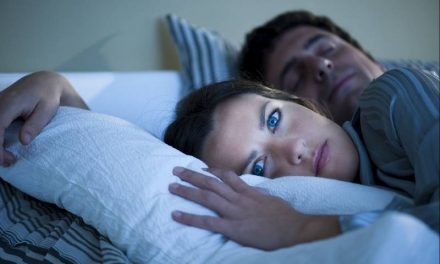 Insomnia: Causes, Symptoms & 11 Tips To Stop Insomnia Naturally