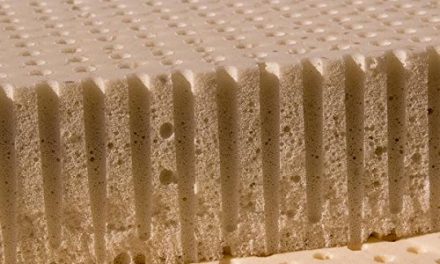 A 100% Natural Latex Mattress Topper: Will Adding One Help You Sleep Better?