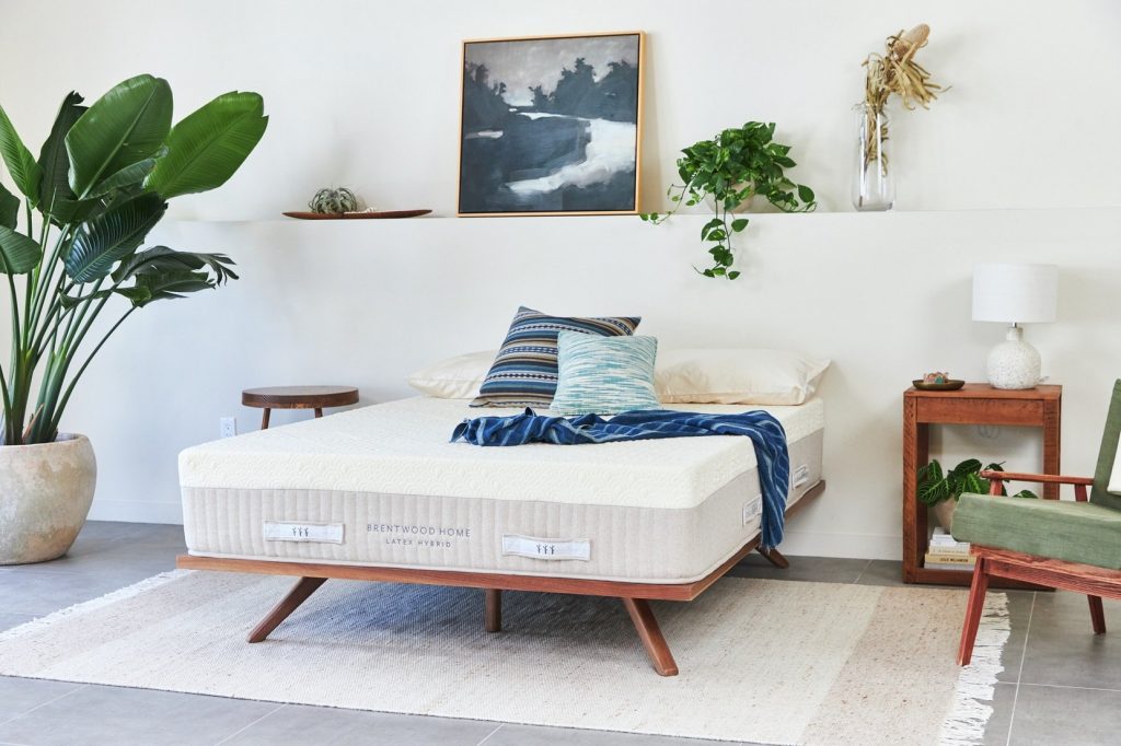 Hybrid Mattress by Brentwood Home