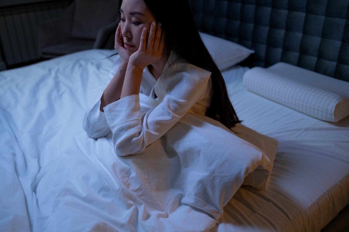 What causes insomnia?